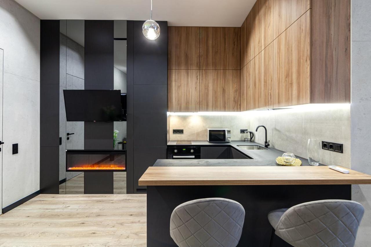 Royal On Gazova 10 Apartment *