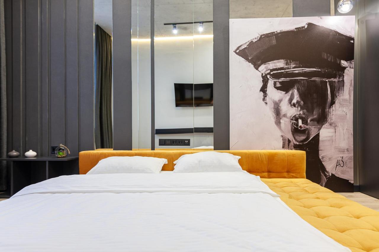Royal On Gazova 10 Apartment *